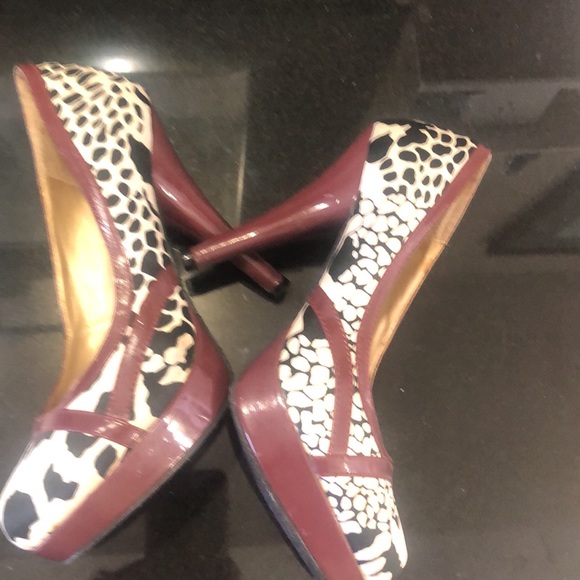 Madden girl animal print 5” heels in excellent condition. US size 8 - Picture 6 of 10